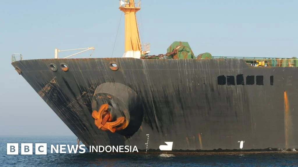 Pengamat Militer: Penyitaan Kapal Tanker Iran Hanya Upaya Menyelamatkan Muka AS