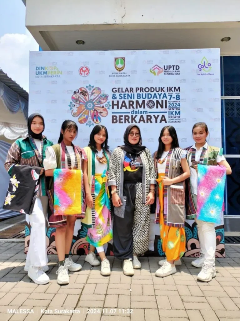Perempuan Difabel Semarang Kembangkan Usaha Fashion Sukses Berkat Dukungan LinkUMKM BRI