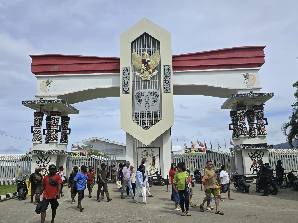 PLBN Entikong Catat Lonjakan Lintasan Lintas Batas Selama Libur Paskah 2026, Total 6.769 Penumpang