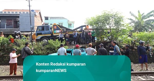 Polisi Selidiki Kelalaian Sopir Taksi dan Palang Pintu di Bekasi Timur