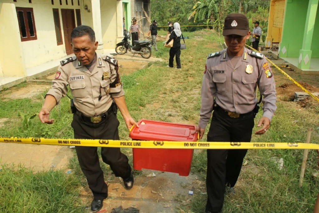 Polisi Sita Rumah Istri dan Anak Bandar Narkoba Koh Erwin, Aset Disita Bareskrim