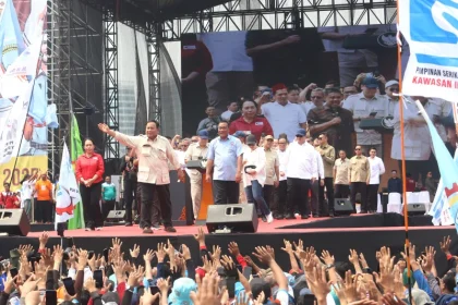 Prabowo Bakal Hadiri Perayaan Hari Buruh di Monas, Soroti Momentum Hak Pekerja