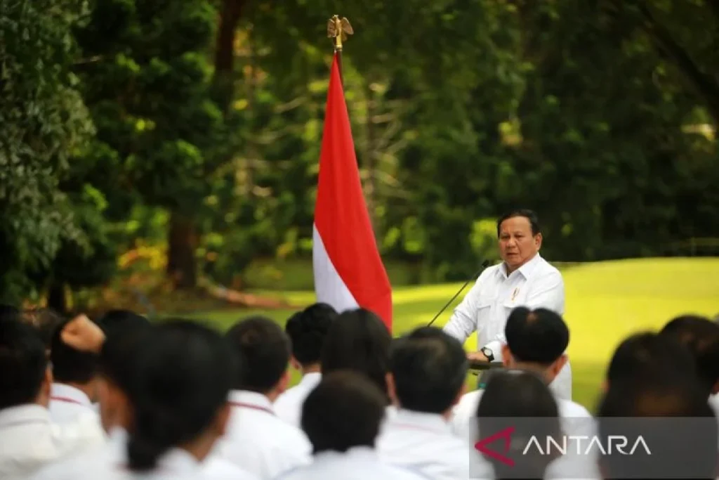Prabowo Tekankan Persatuan di Retret Ketua DPRD: Parpol Boleh Beda, Semua Harus Cinta Tanah Air
