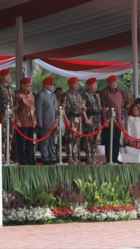 Prabowo Unggah Foto Berbaret, Rayakan HUT ke-74 Kopassus dengan Pujian