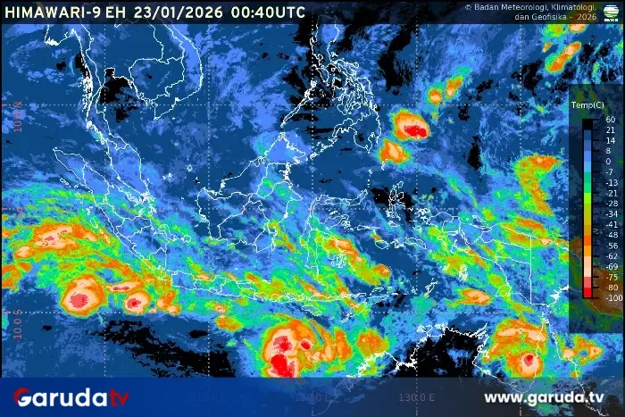 Prakiraan Cuaca di Seluruh Ibu Kota Provinsi Indonesia pada 13 April 2026: Hujan Ringan hingga Petir
