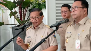 Pramono Kumpulkan PPSU, Tekankan Tak Ada Lagi Insiden Kalisari