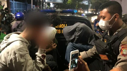 Pria Cegat Mobil di Daan Mogot, Klaim Polisi dan Rencana Geledah Narkoba