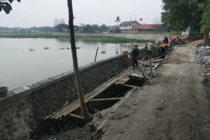Program Normalisasi Sungai Cirarab Percepat Penanganan Banjir Tangerang April 2026
