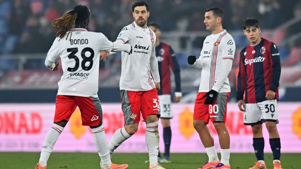 Rating Emil Audero di Laga Cremonese vs Bologna: Penampilan Relatif Solid Meski Dibobol Dua Gol Awal