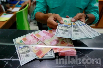 Rupiah Terpuruk ke Level Terburuk, Dolar AS Tembus Rp17.346 pada 30 April 2026