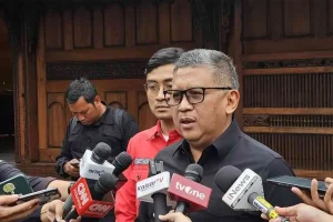 Sekjen PDI‑P Ingat Pemerintah Jokowi: Kritik Masyarakat Tak Boleh Diabaikan