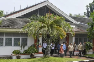 Seskab Tinjau Sekolah Rakyat di Pejompongan, Realisasi Janji Pendidikan Prabowo