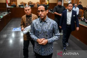Sidang Chromebook Memanas, Pengacara Emosi ke Auditor BPKP: Hukum Saja Nadiem Sekarang