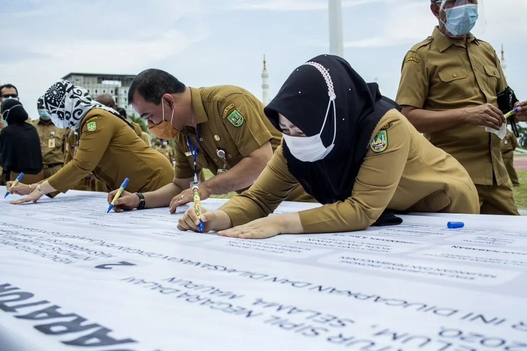 Sisa Peran Juru Pantau di Panggung Kosong: Menguak Dilema Netralitas dan Tekanan Politik