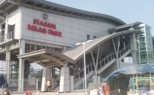 Stasiun Bekasi Timur Ditutup, 25 Perjalanan KA Terganggu: Penjelasan Dirut KAI