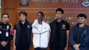 Steven Lyons, Buronan High‑Profile Interpol, Ditangkap di Bandara Ngurah Rai Bali: Penangkapan Besar Polri