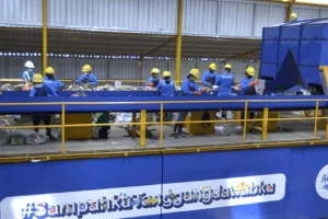 Studi Ungkap Keunggulan Galon PET Guna Ulang dalam Mengurangi Jejak Lingkungan