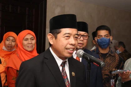 Suhud Alynudin Siap Gantikan Khoirudin sebagai Ketua DPRD DKI Jakarta: Komitmen Baru dalam Politik DKI