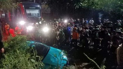 Tabrakan KRL vs KA Argo Bromo di Bekasi Timur: Ternyata Taksi Green SM Jadi Biang Kerok