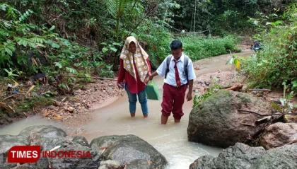 The MIND Journey: 53 Hari Tanpa Pulang Menyusuri Indonesia, Mengungkap Cerita di Balik Tambang