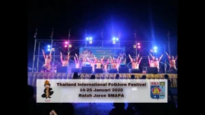 Tim Ratoh Jaroe SMAN 4 Semarang Raih Juara Umum di Luang Pu Suang International Folklore Contest, Thailand