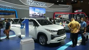 Toyota dan Honda Bertemu di Museum GAC Group China, Ungkap Kolaborasi Strategis Pasar Otomotif China