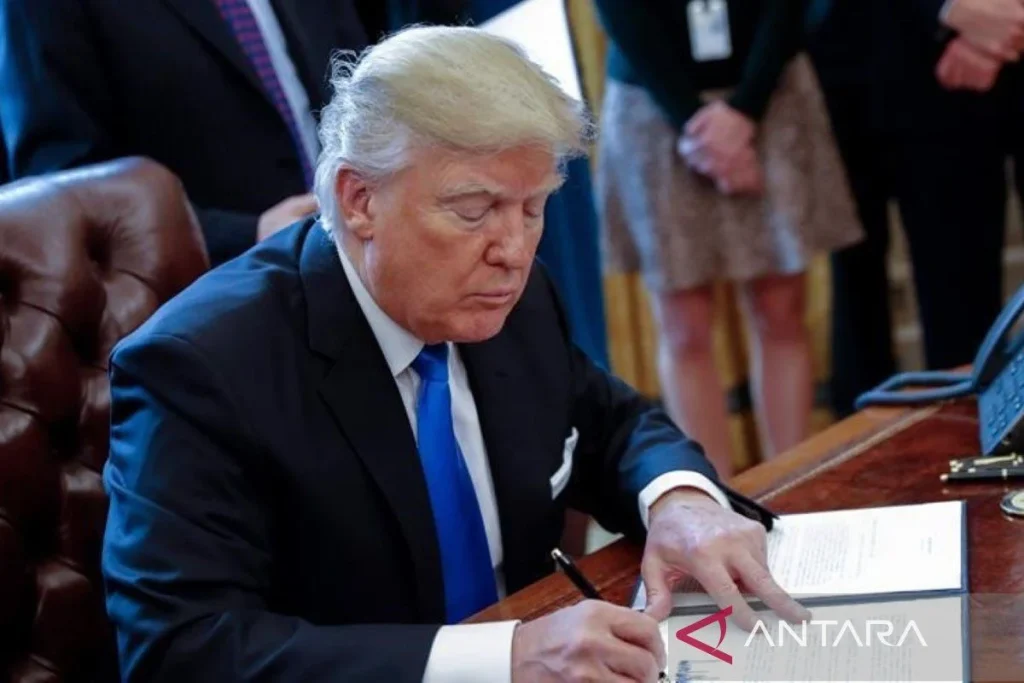 Trump Tegaskan Penembakan di Washington Tak Akan Menghalangi Upayanya Menang Perang dengan Iran