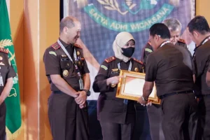 Ukuran Keberhasilan Dosen Bergeser: Tantangan Integritas di Era Jabatan