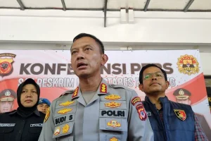 Wagub Banten Desak Polisi Selidiki Kasus Mahasiswa Rekam Dosen di Toilet, Tekan Pemisahan WC Kampus Untirta