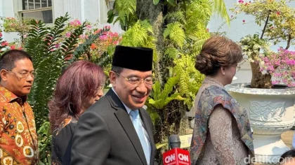 Wakil Menteri Kesehatan Ternyata Dokter Endokrin dengan Tarif Konsultasi Rp1,7 Juta: Fakta di Balik Viralitas