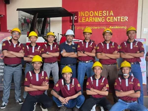 292 Lulusan UT School Wisuda Nasional Siap Penuhi Kebutuhan Industri Alat Berat