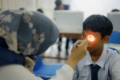 3,6 Juta Anak Indonesia Terkena Miopia, Lensa Ortho‑K Tawarkan Solusi Pencegahan Efektif