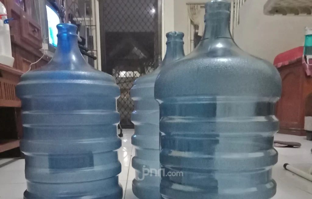 92 Persen Konsumen Tak Tahu Galon Ada Batas Masa Pakai