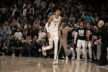 Aksi Gemilang Wembanyama Bawa Spurs Unggul di Semifinal NBA
