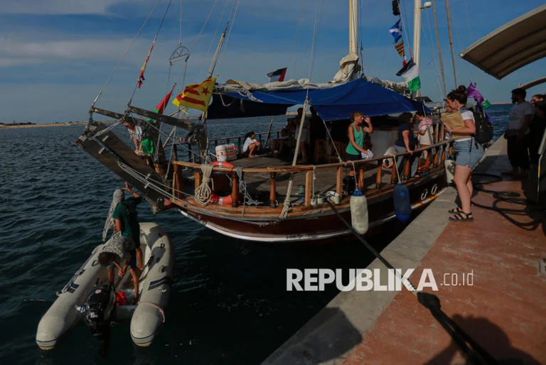 Aktivis Global Sumud Flotilla Dibebaskan Sebelum Deportasi