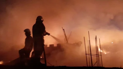 Asap Pekat Bikin Geger, Kantin di Kawasan Satpas SIM Daan Mogot Terbakar Hebat