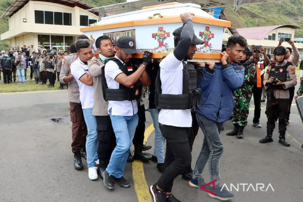 Ayah Korban Penembakan Papua Klarifikasi: TNI Tak Terlibat Kematian Putri Saya