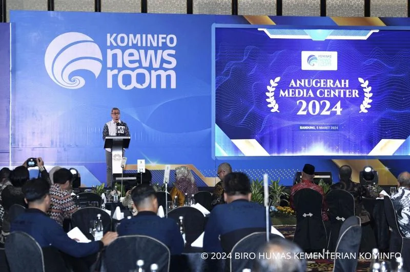 Bakom Manfaatkan New Media Forum untuk Perluas Jangkauan Komunikasi