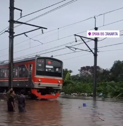 Banjir KRL di Jalur Stasiun Kebayoran‑Pondok Ranji: Layanan Terhenti dan Penumpang Menunggu Lama