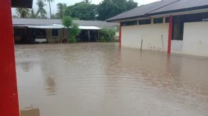 Banjir Merobohkan Penyeberangan di Manggarai Timur, 3 Desa Terisolasi
