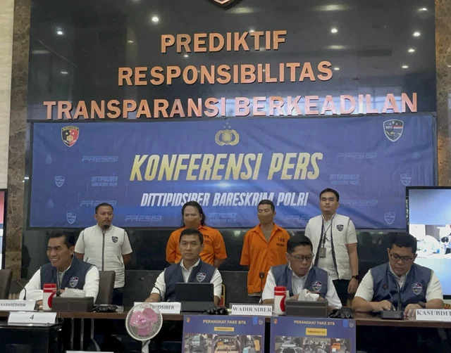 Bareskrim Tuntaskan Penyidikan Kasus 'SMS Blast Phising', 4 Tersangka Jalani Persidangan