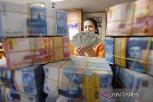BI Naikkan Suku Bunga, Rupiah Berbalik Menguat 52 Poin