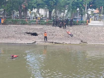 Bocah 8 Tahun Tenggelam Saat Berenang Bersama Lima Temannya di Pantai Piwang Natuna