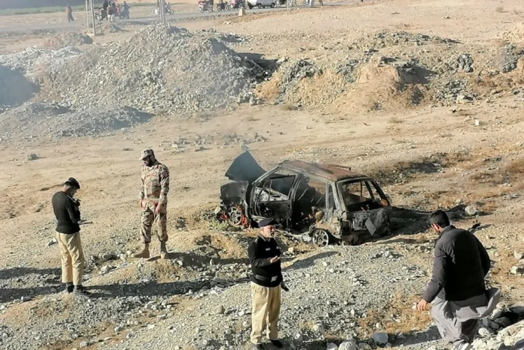 Bom Bunuh Diri di Kereta Pakistan, 24 Orang Tewas dan 70 Terluka