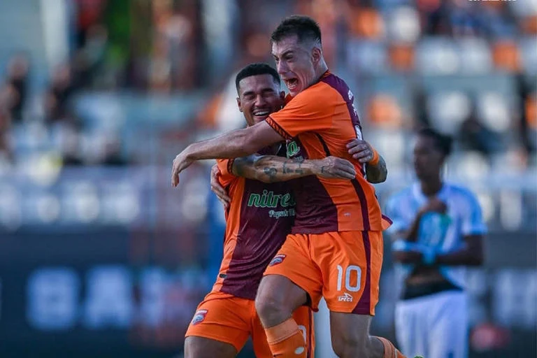 Borneo FC Bedol Desa, Mariano Peralta dan Kie Hirose Hengkang?