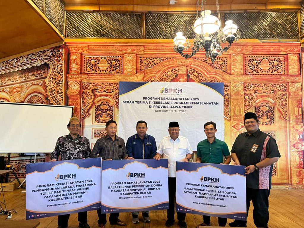 BPKH dan BAZNAS Salurkan Bantuan Kepada 11 Pesantren di Jawa Timur