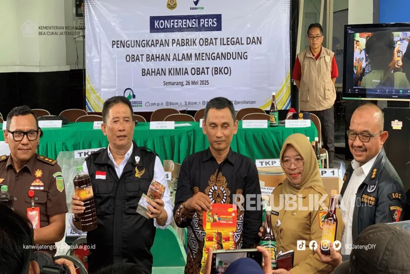 BPOM Tindak Pabrik Ilegal di Jawa Barat dan Jawa Tengah