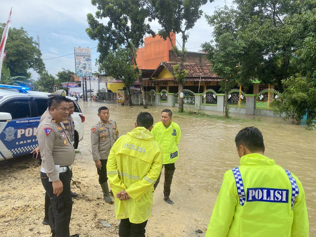 Bupati Grobogan Keluhkan Beratnya Mengatasi Banjir dan Jalan Rusak