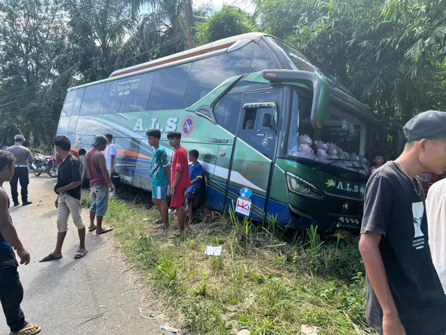Bus ALS Tabrak 2 Pelajar di Pasaman Barat, 1 Tewas