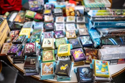 Cara Bedakan Kartu Pokemon Asli dan Palsu Agar Tak Tertipu